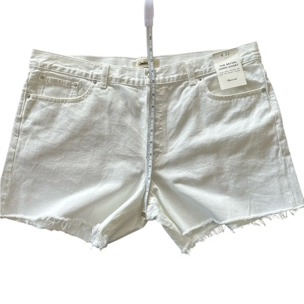 NEW MADEWELL The Brynn Long Short in White Rigid Denim Raw Hem Low Slung Size 32